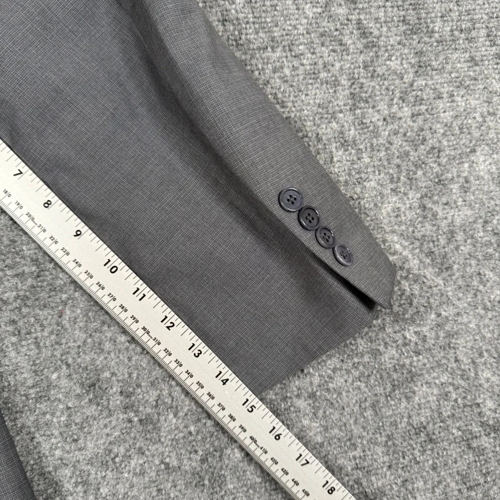 Jos A‎ Bank Signature Blazer Size 46R Gray Gold Tailored Fit Wool Blazer Men's